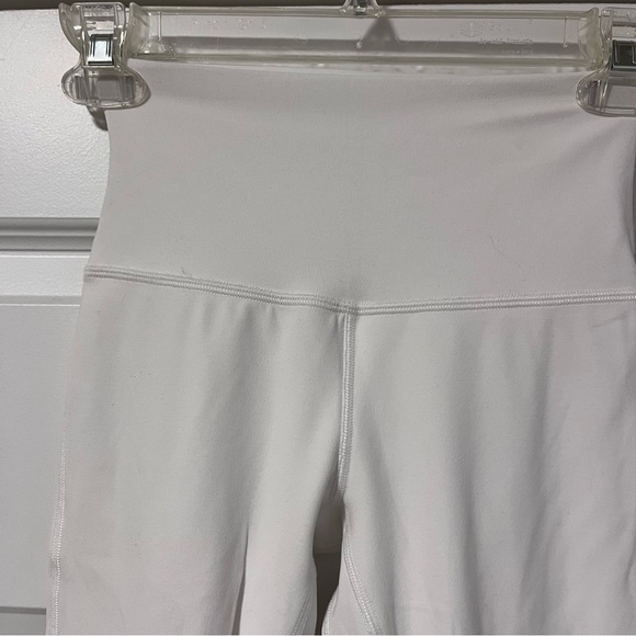 Lululemon Align High Rise White Cropped Leggings EUC Size 2 - Picture 4 of 5